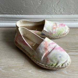 Old Navy tie-dye slip on shoes